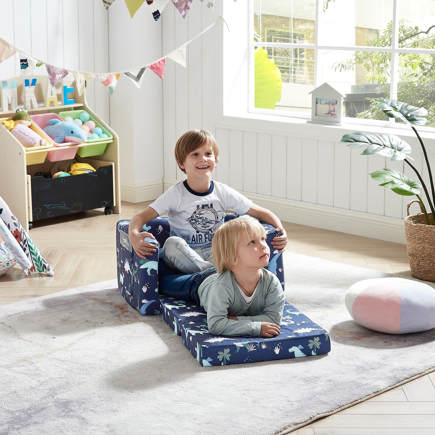 Convertible Sofa 2-In-1 Flip Open Kids Sleeper Chair （Navy Dinosaur）